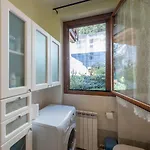La Casa Di Sarah דירה Solto Collina